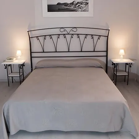 Hotel Odissea Canneto (Lipari)